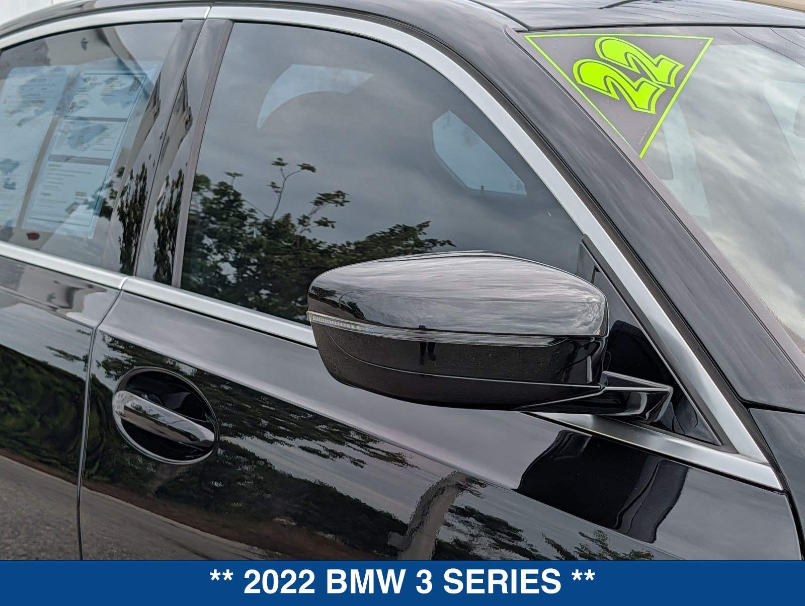Used 2022 BMW 330i xDrive Sedan w/ Premium Package 2 AWD/4WD image 11