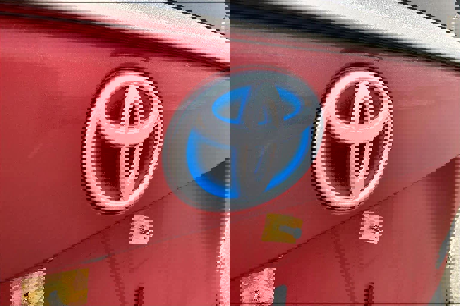 Used 2022 Toyota RAV4 Limited image 12