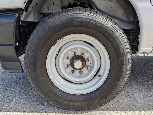 Certified 2023 Ford E-350 and Econoline 350 Super Duty w/ Driver's Safety Package image 10