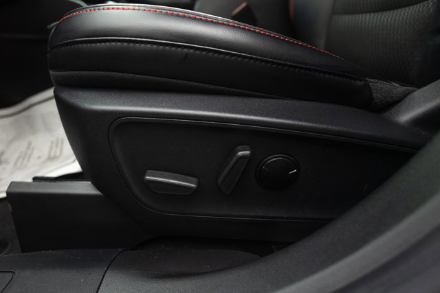 Certified 2025 Ford Escape ST-Line Elite w/ Class II Trailer Tow Package image 13