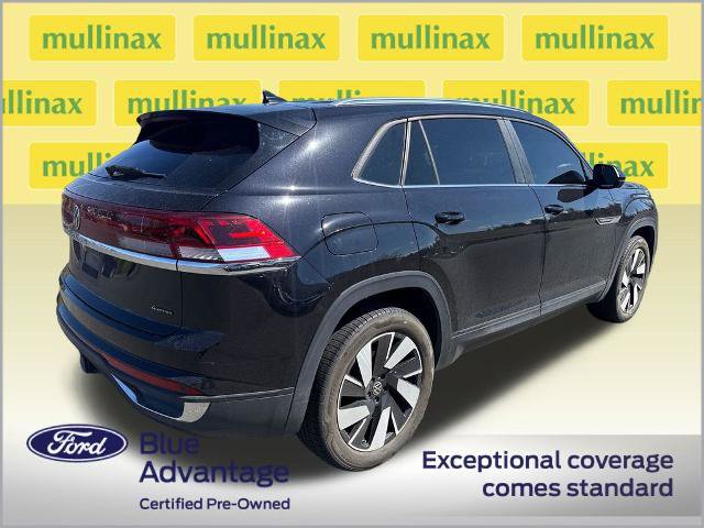 Used 2024 Volkswagen Atlas Cross Sport SE AWD/4WD image 3