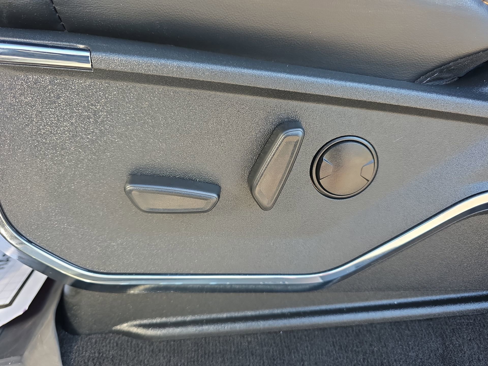 Certified 2023 Ford F350 Platinum image 49