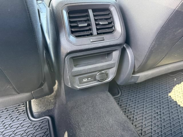 Used 2023 Volkswagen Tiguan SE FWD image 17
