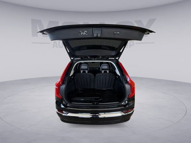 Used 2023 Volvo XC90 B6 Plus w/ Protection Package Premier AWD/4WD image 19