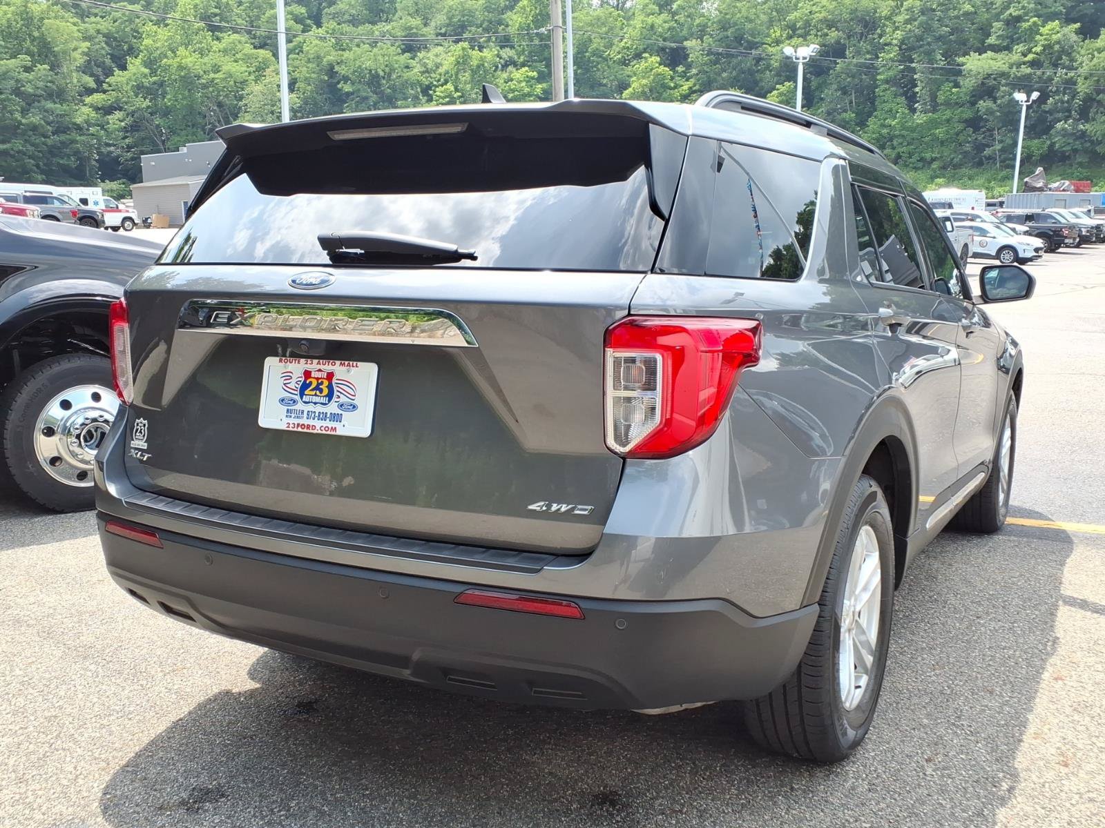 Certified 2023 Ford Explorer XLT AWD/4WD image 8