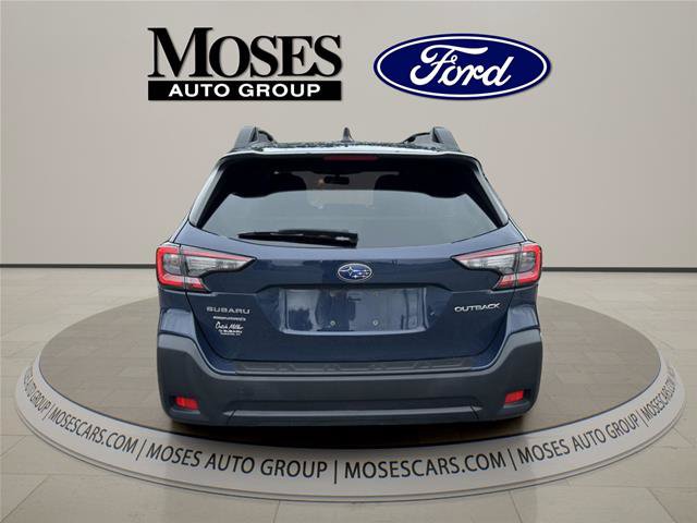 Used 2024 Subaru Outback Premium AWD/4WD image 6
