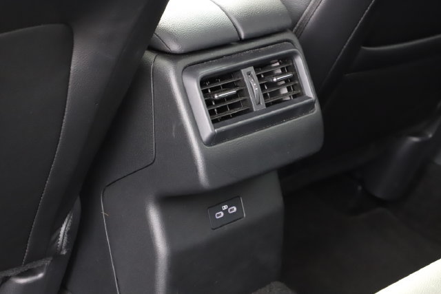 Used 2026 MAZDA CX-50 AWD 2.5 S w/ Premium Package image 17
