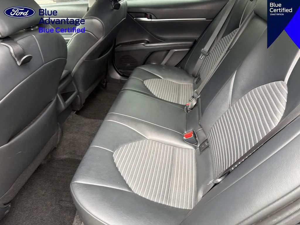 Used 2023 Toyota Camry SE FWD image 13