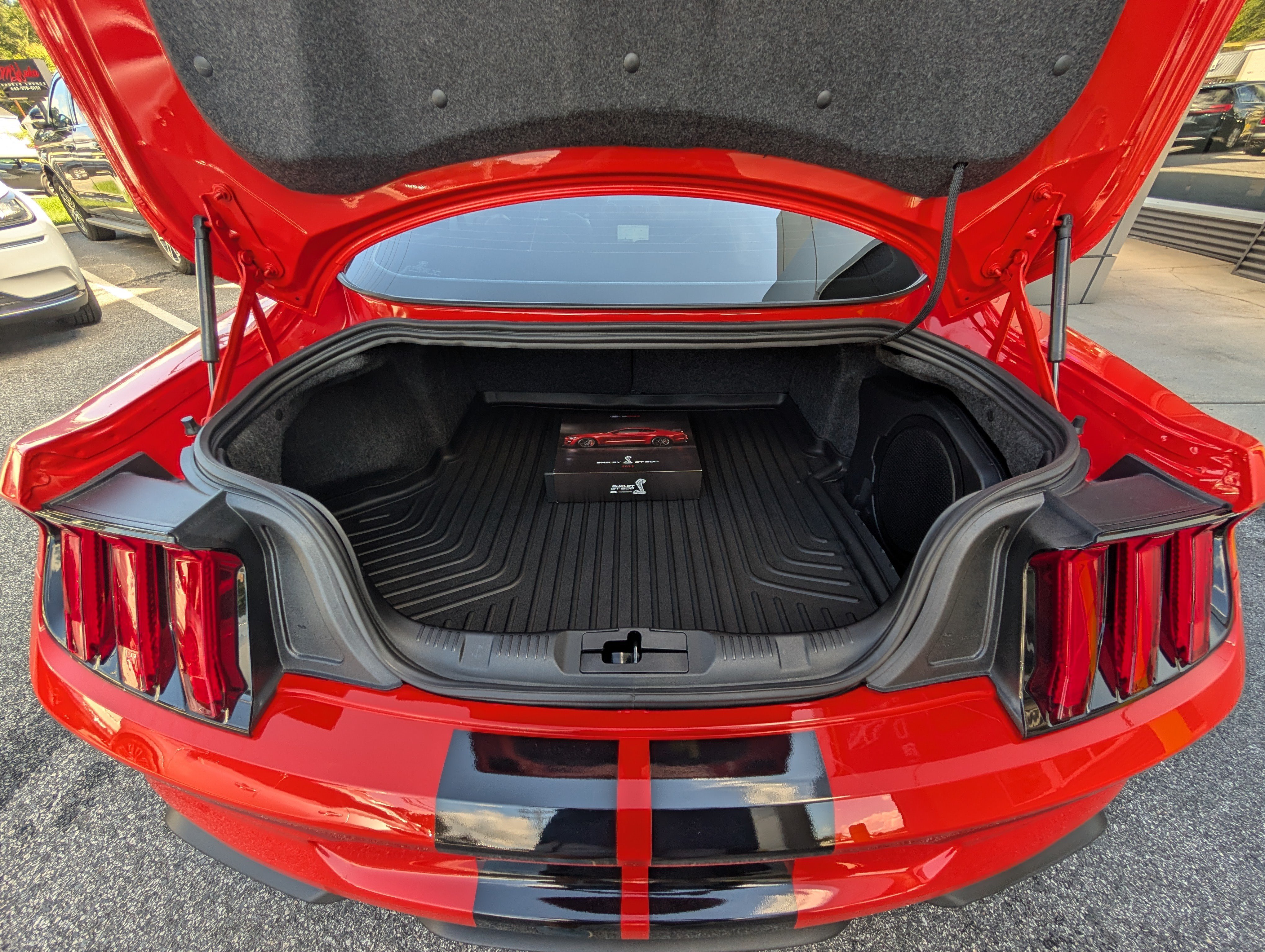 Certified 2022 Ford Mustang Shelby GT500 w/ Technology Package RWD image 14