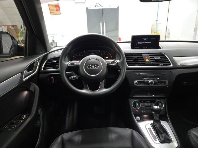Used 2018 Audi Q3 2.0T Premium w/ Convenience Package image 37