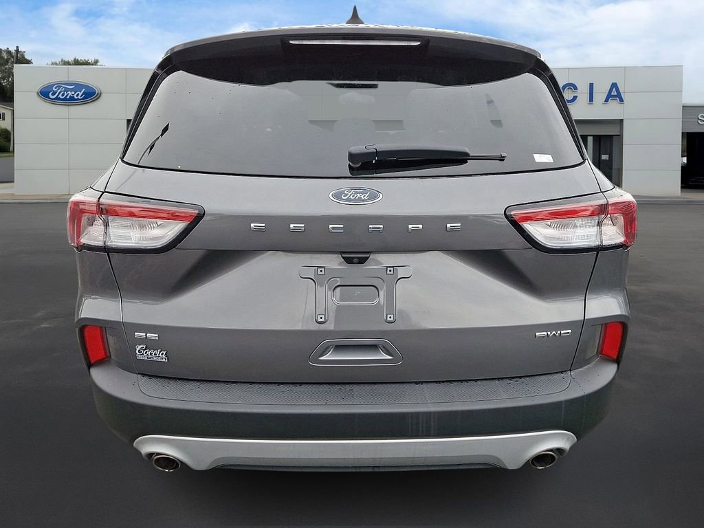 Certified 2022 Ford Escape SE w/ Convenience Package image 4