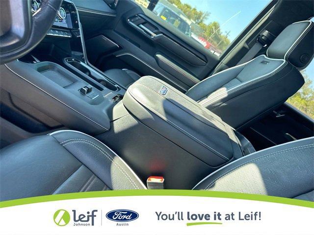 Used 2024 GMC Sierra 2500 AT4X image 28