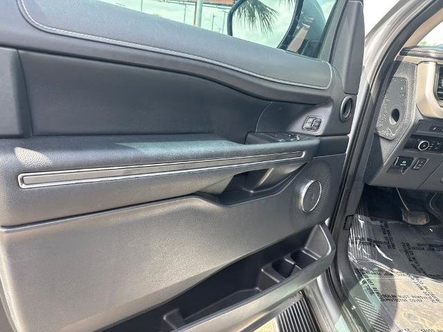 Certified 2023 Ford Expedition Max XLT RWD image 15