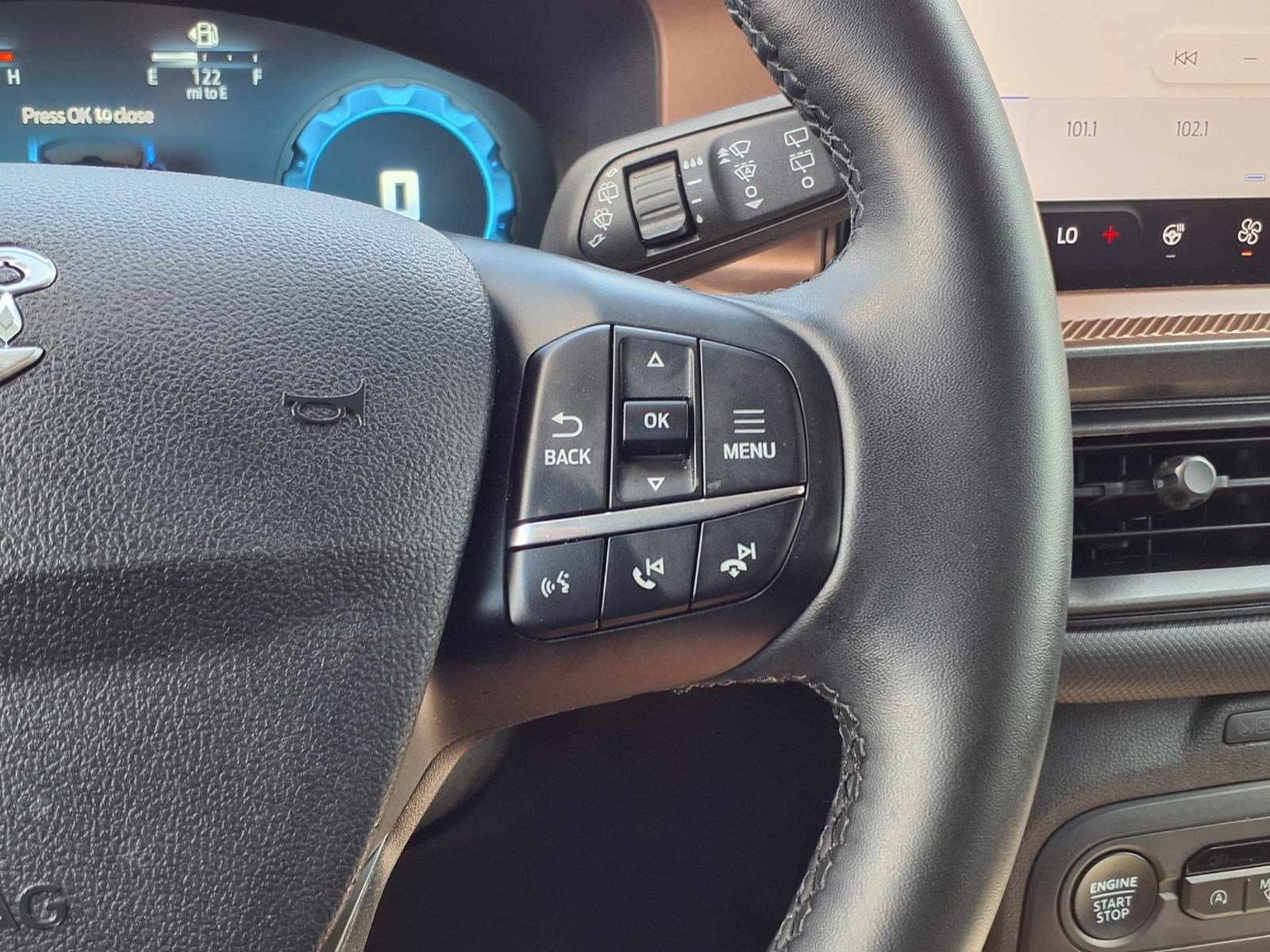 Certified 2025 Ford Bronco Sport Outer Banks w/ Outer Banks Tech Package+ AWD/4WD image 24