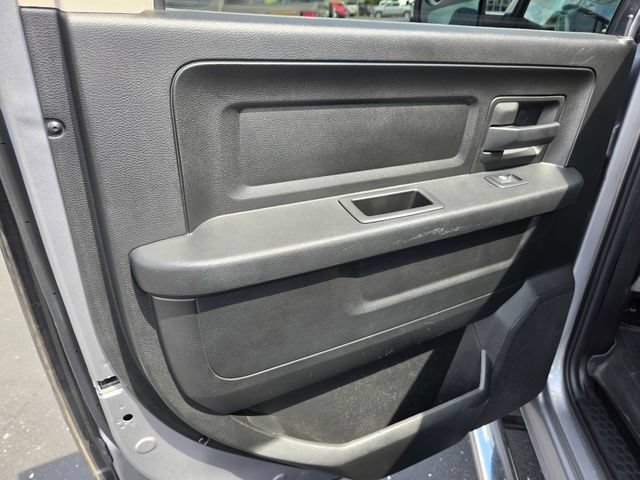 Used 2019 RAM 1500 Tradesman w/ Tradesman SXT Package AWD/4WD image 32
