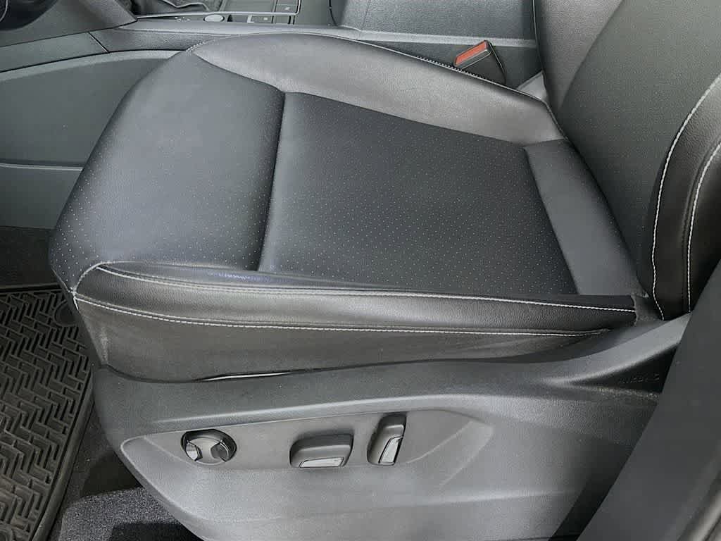 Used 2021 Volkswagen Atlas SE FWD image 30