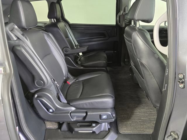 Used 2023 Honda Odyssey Touring image 14