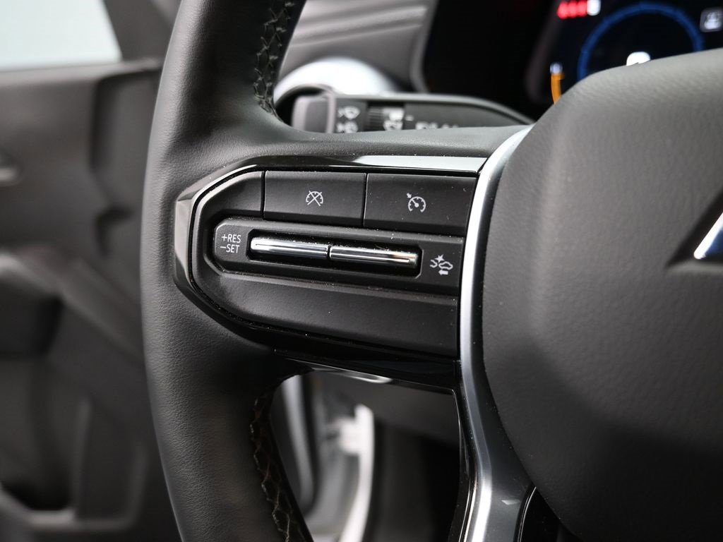 Used 2024 Chevrolet Colorado LT w/ LT Convenience Package III image 15