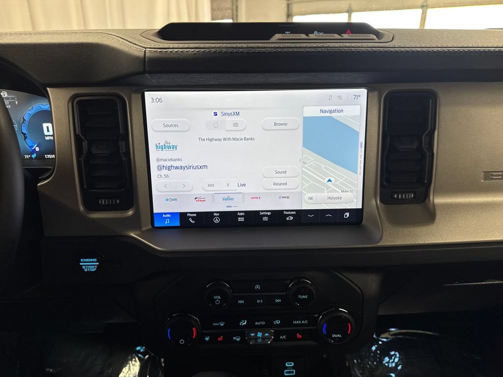 Certified 2025 Ford Bronco Outer Banks AWD/4WD image 19