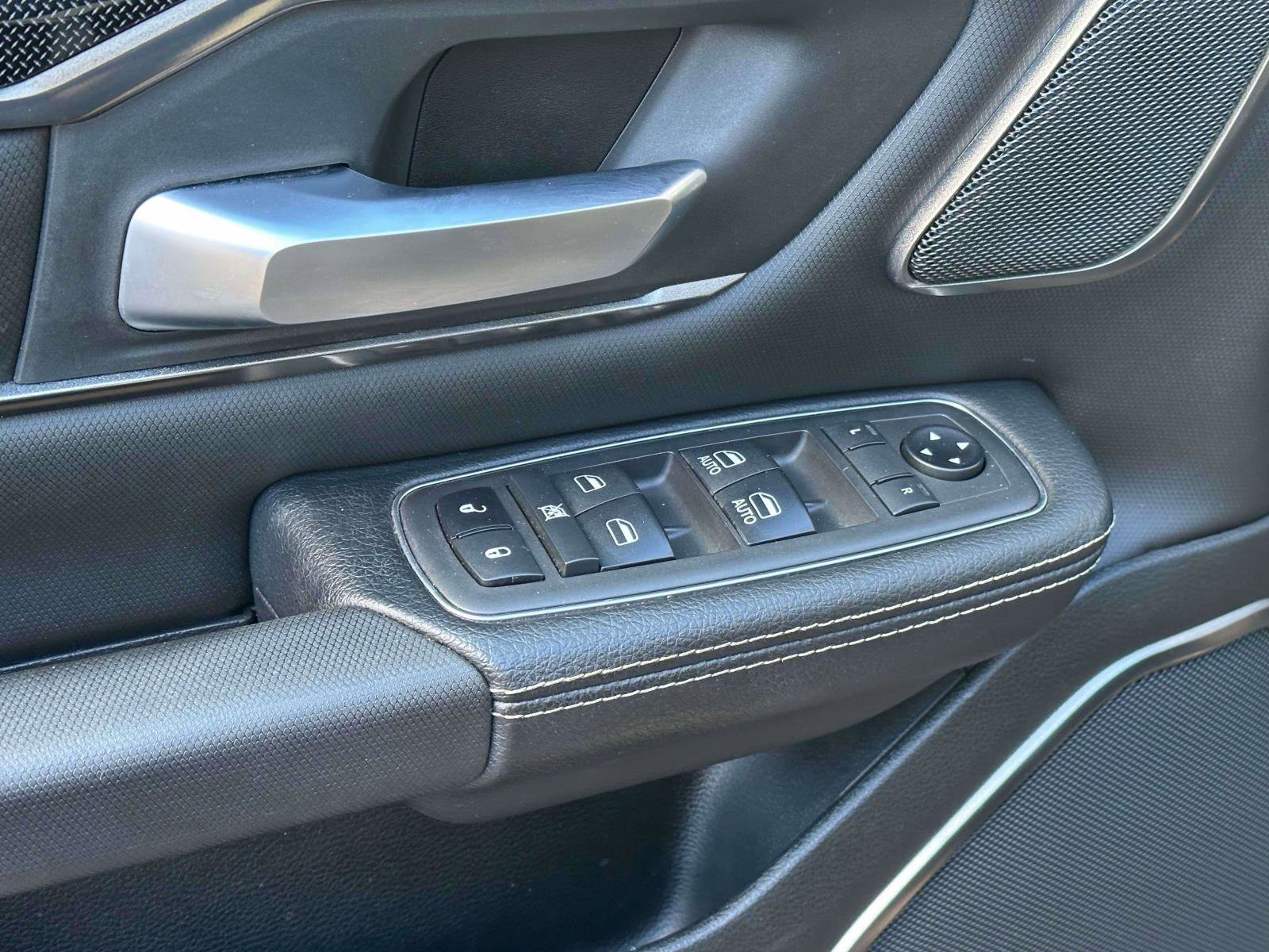 Used 2020 RAM 1500 Sport w/ Leather & Sound Group image 17