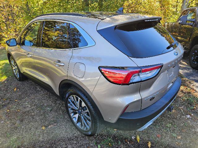 Certified 2020 Ford Escape Titanium image 7