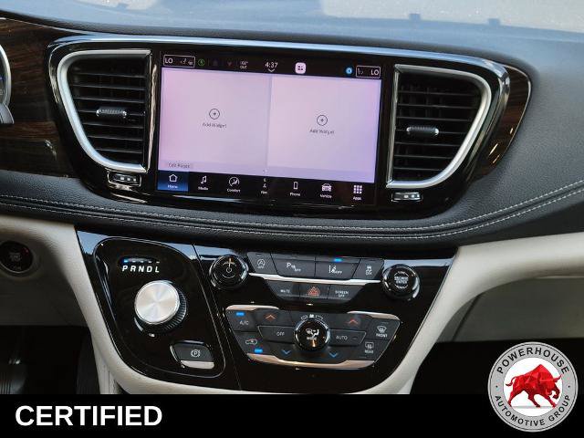 Used 2023 Chrysler Pacifica Limited FWD image 23