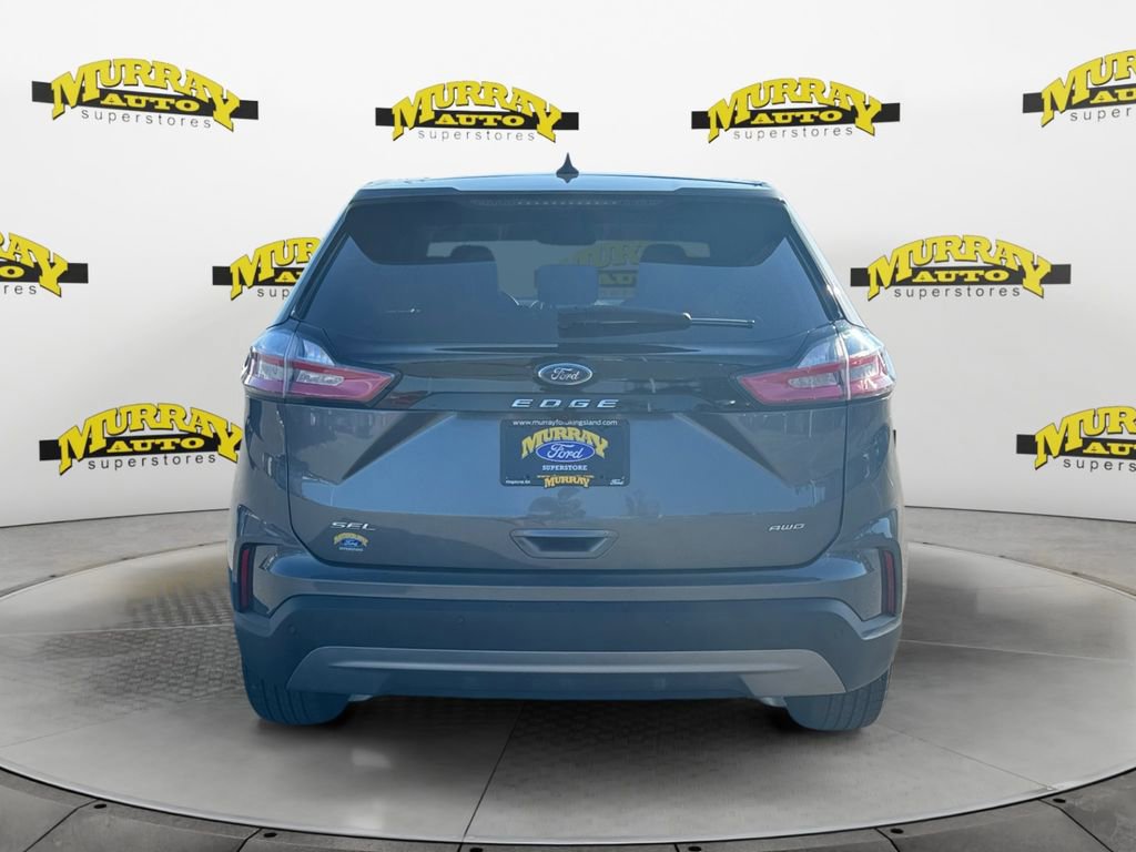 Certified 2024 Ford Edge SEL image 3