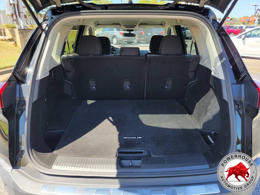 Used 2023 Nissan Rogue SV FWD image 14
