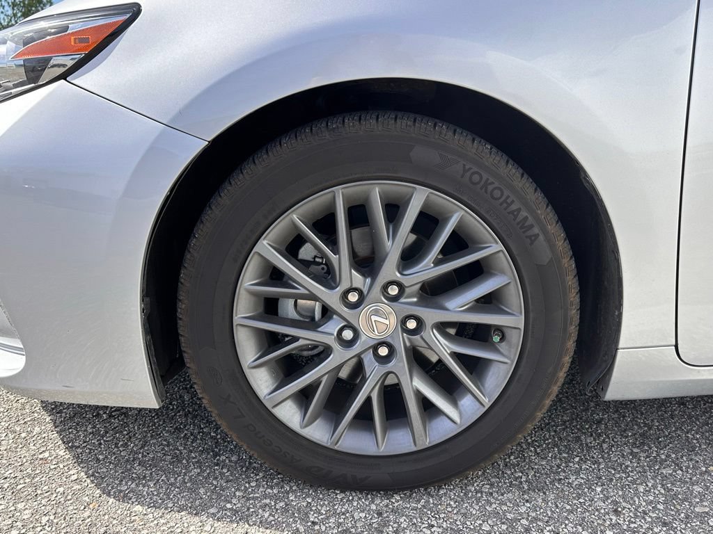 Used 2018 Lexus ES 350 w/ Navigation System Package FWD image 40