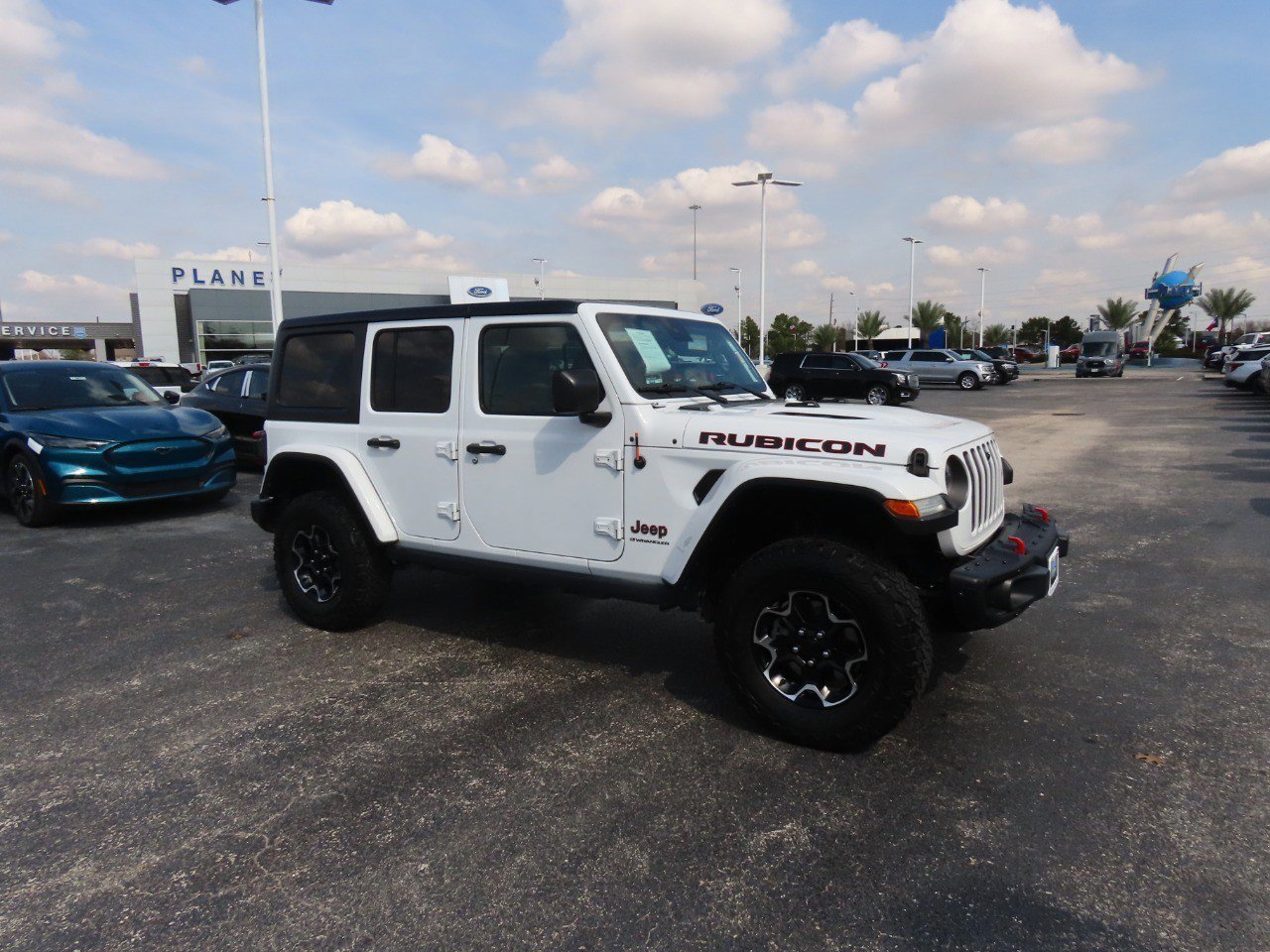 Used 2023 Jeep Wrangler Unlimited Rubicon w/ Steel Bumper Group image 7