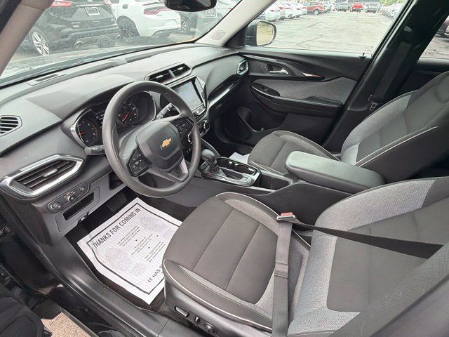 Used 2023 Chevrolet TrailBlazer LT w/ Convenience Package FWD image 21