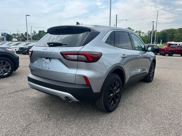 Certified 2024 Ford Escape Active AWD/4WD image 4