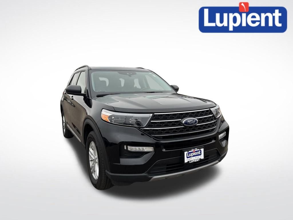 Certified 2022 Ford Explorer XLT image 1