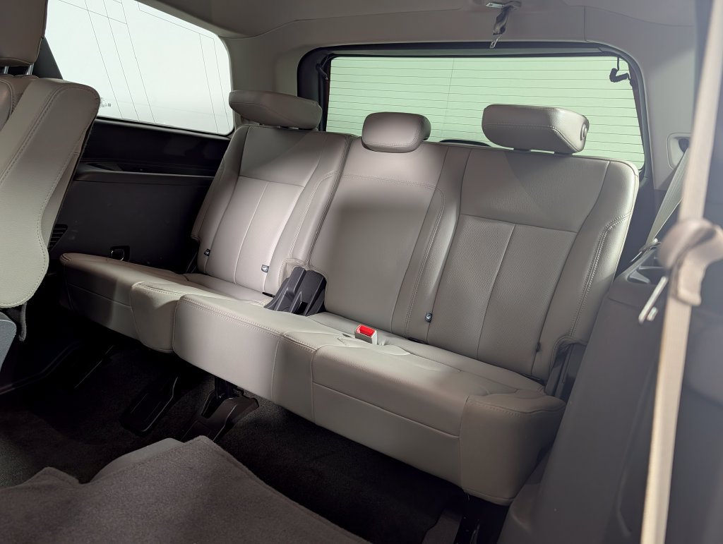 Certified 2021 Ford Expedition XLT RWD image 13