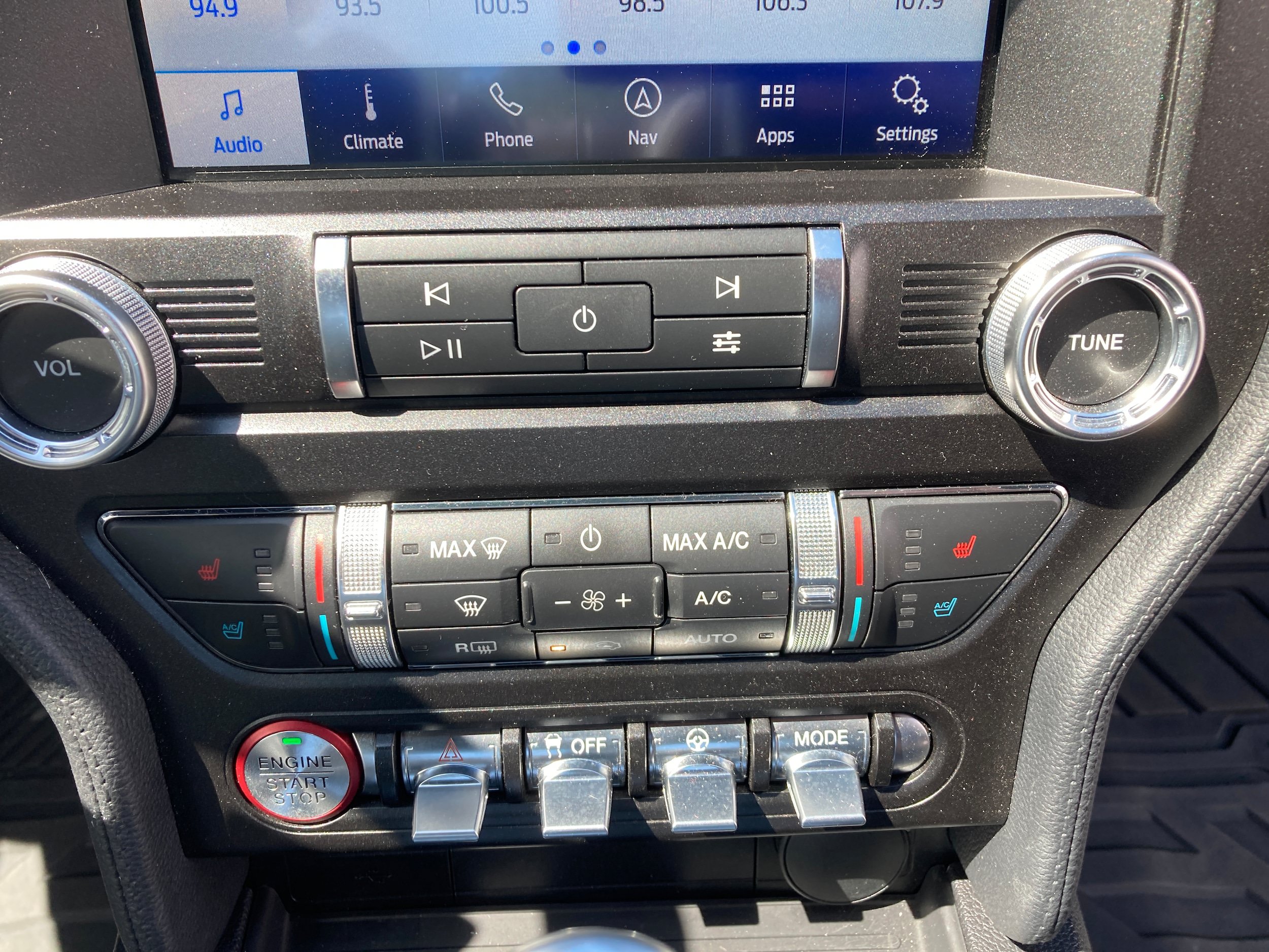 Certified 2019 Ford Mustang GT Premium w/ GT Performance Package RWD image 13