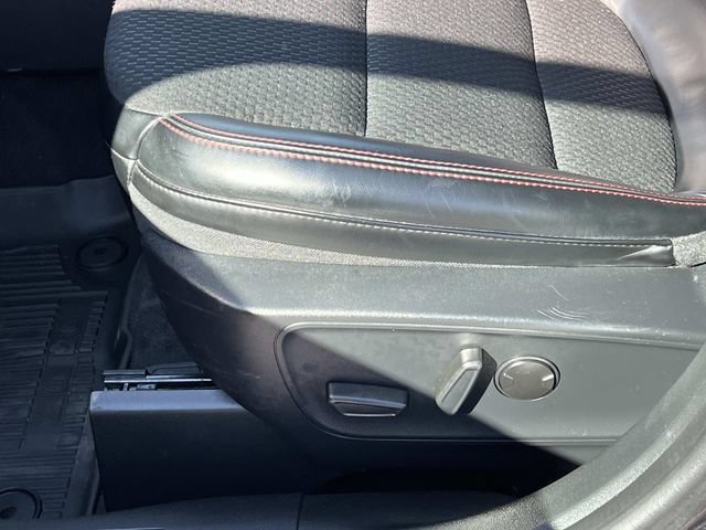 Certified 2024 Ford Escape ST-Line w/ Tech Pack #1 AWD/4WD image 18