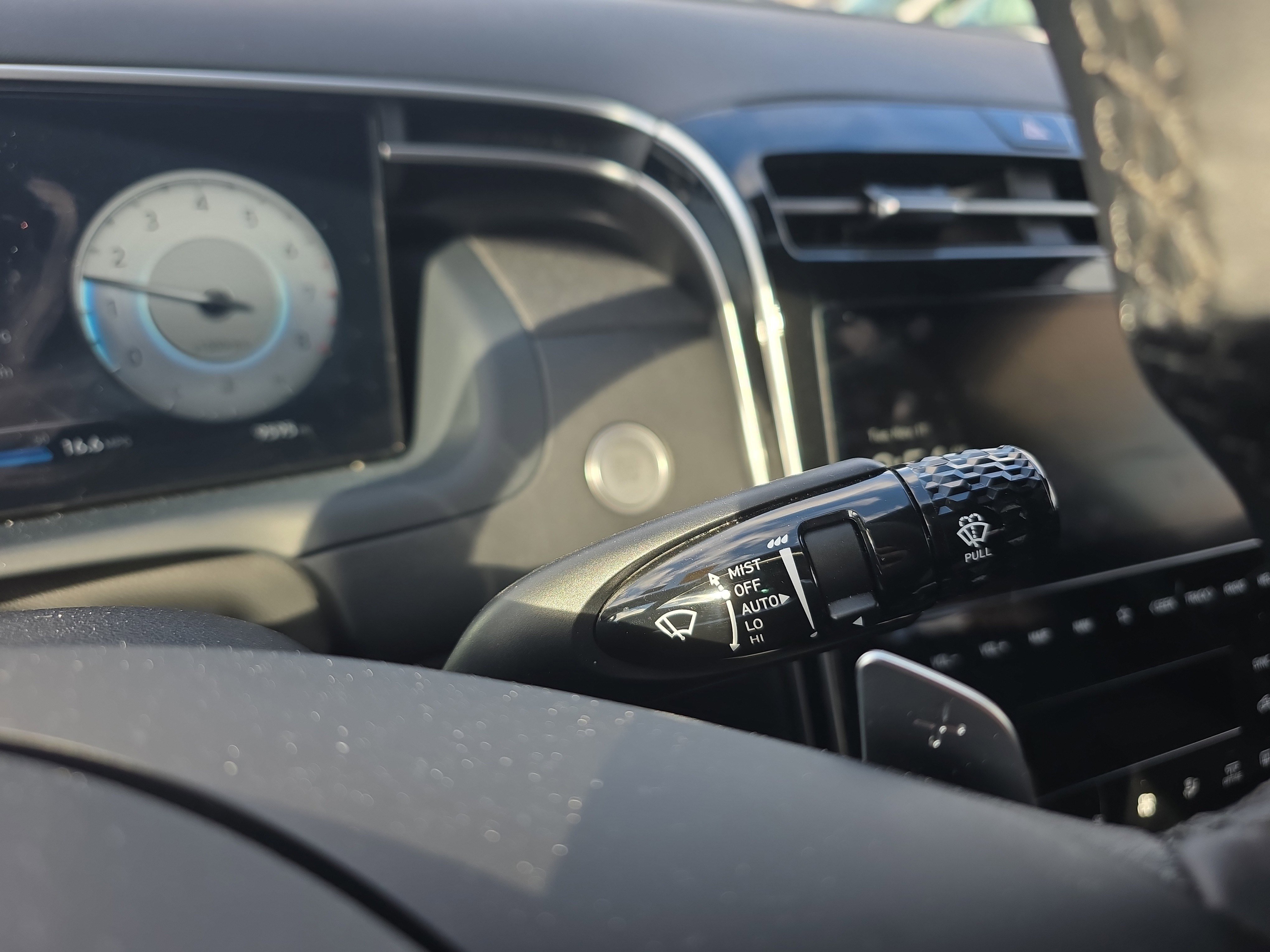 Used 2024 Hyundai Santa Cruz Limited image 31