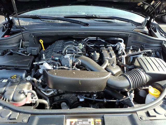 Used 2025 Dodge Durango GT image 27