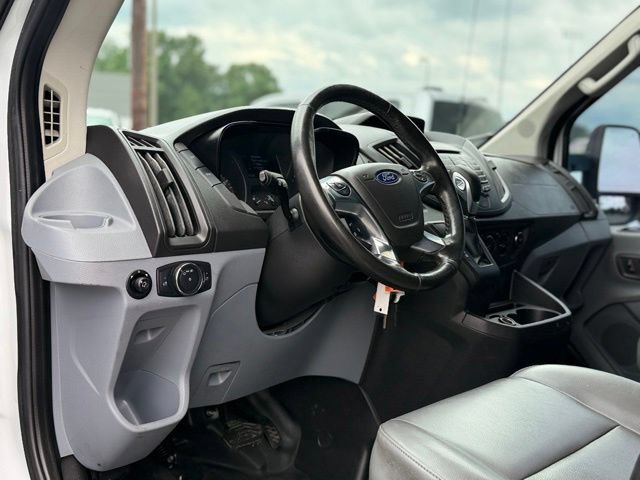 Certified 2019 Ford Transit 350 148 Medium Roof RWD image 5