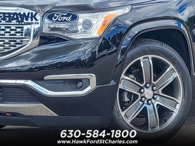 Used 2017 GMC Acadia Denali w/ Technology Package AWD/4WD image 3