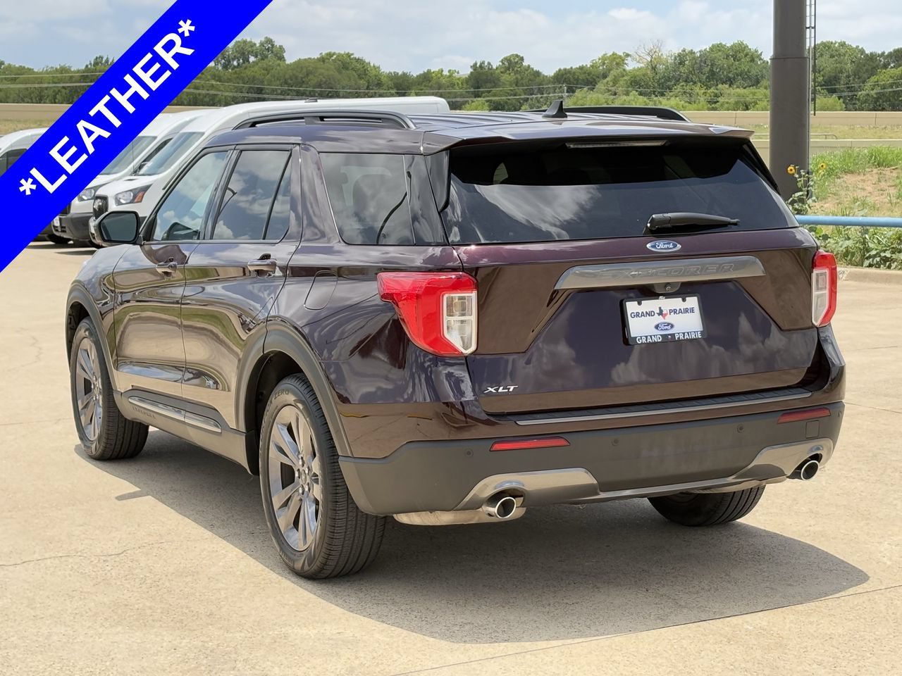 Certified 2023 Ford Explorer XLT w/ Equipment Group 202A RWD image 6
