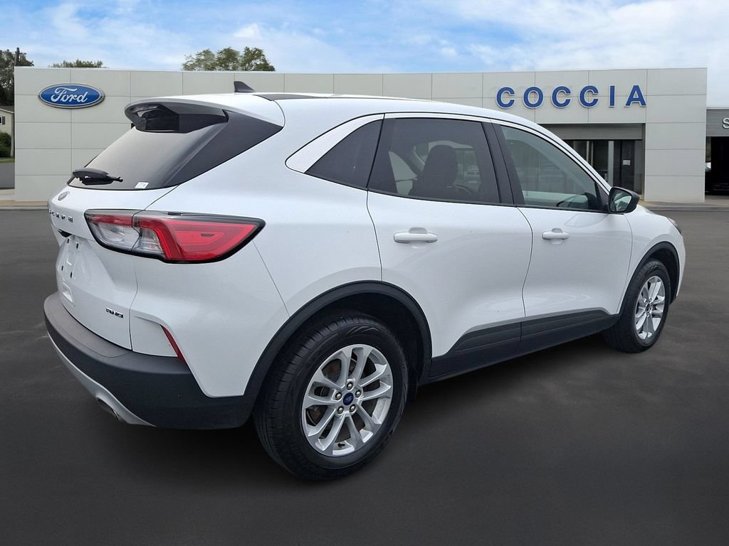 Certified 2022 Ford Escape SE w/ Convenience Package AWD/4WD image 4