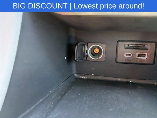 Used 2023 GMC Acadia SLT AWD/4WD image 36