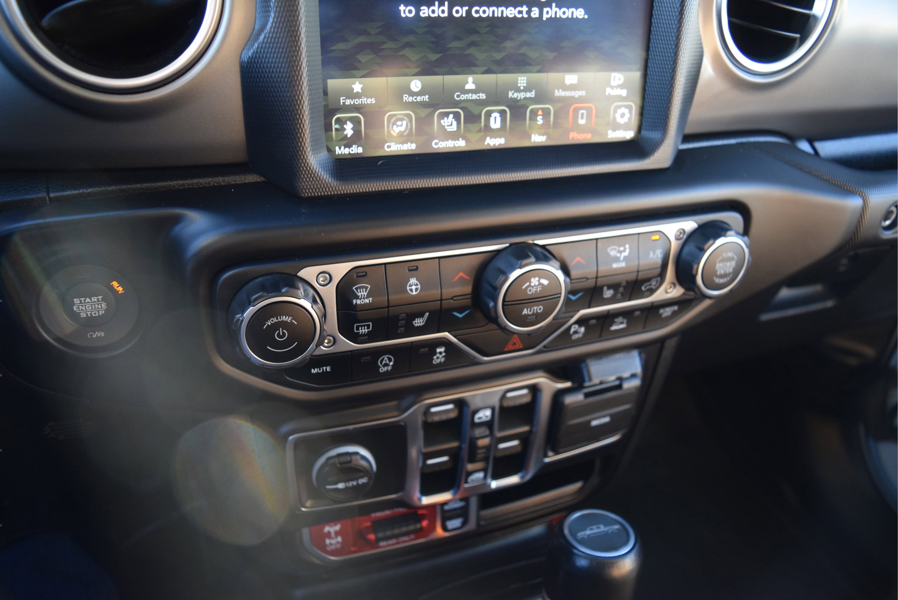 Used 2021 Jeep Gladiator Rubicon image 12