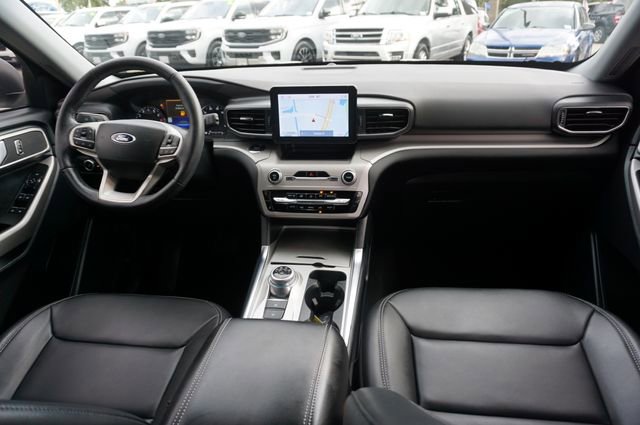 Certified 2023 Ford Explorer XLT w/ Equipment Group 202A image 6