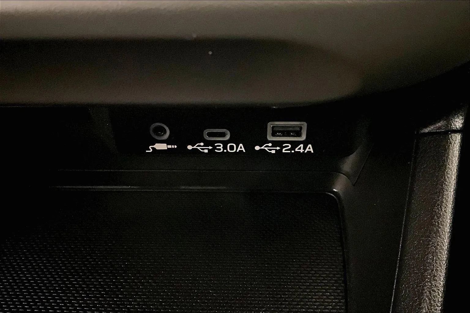 Used 2024 Subaru Crosstrek 2.0i Premium w/ Popular Package #3 image 31