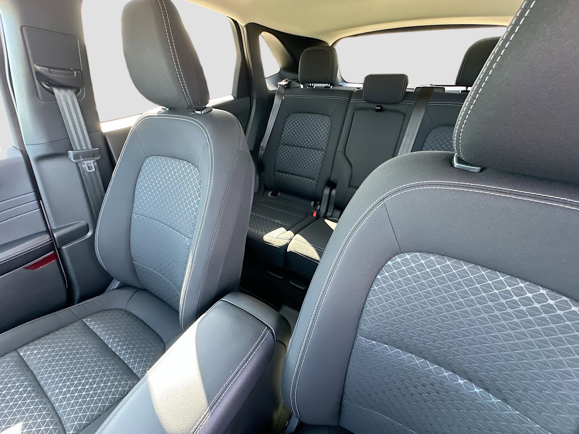 Certified 2025 Ford Escape Active image 21