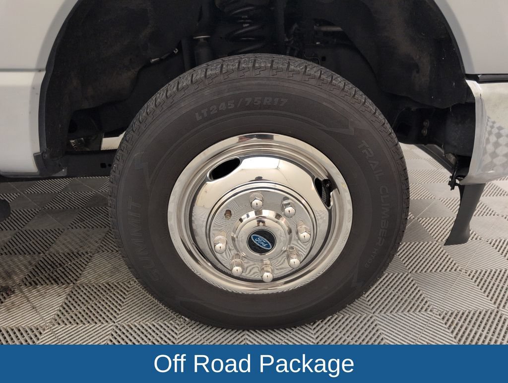 Certified 2023 Ford F350 XLT w/ 360-Degree Camera Package AWD/4WD image 18