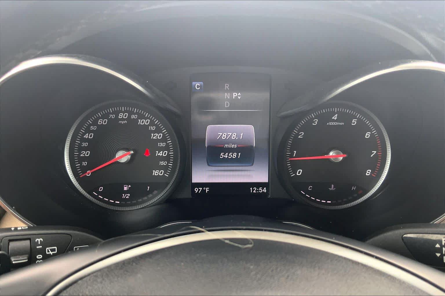Used 2019 Mercedes-Benz GLC 300 4MATIC image 25