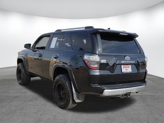 Used 2018 Toyota 4Runner TRD Off-Road Premium image 2